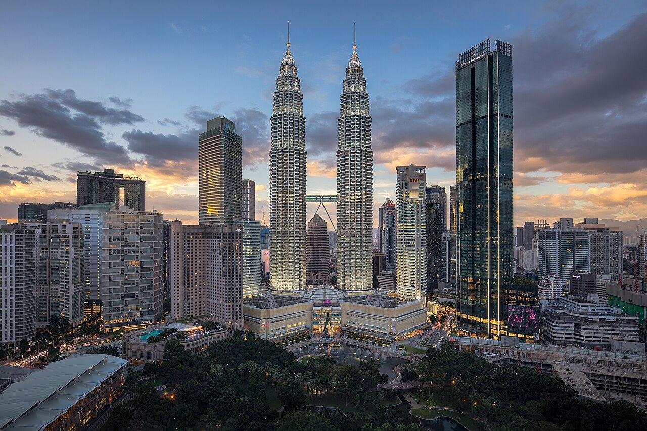 Malaysia holiday package